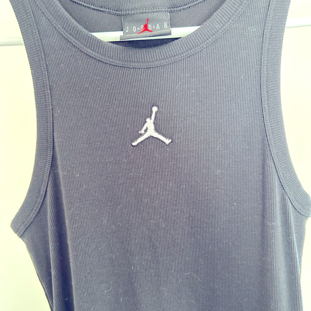 Jordan slim dress with slit.
